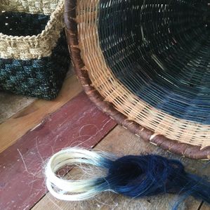 Blue Basket Project, interlinks craftsmen in Sweden and Kenya.